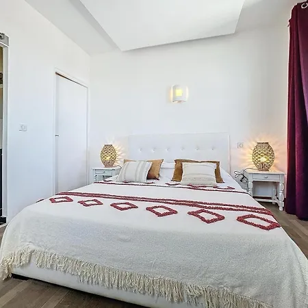 Les 3 Terrasses 3* Sari-Solenzara