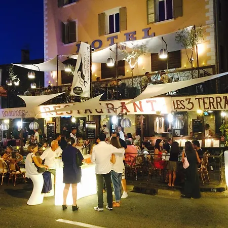 Les 3 Terrasses Hotell
