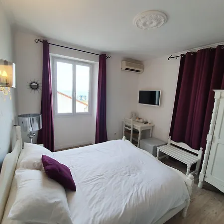 Les 3 Terrasses Hotell Sari-Solenzara