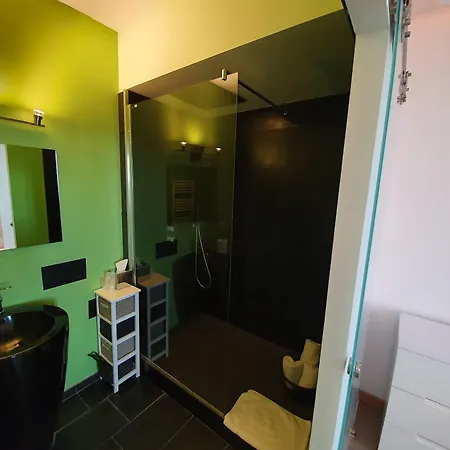 Hotell Les 3 Terrasses Sari-Solenzara