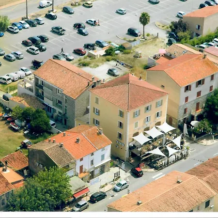 Les 3 Terrasses Hotel 3*