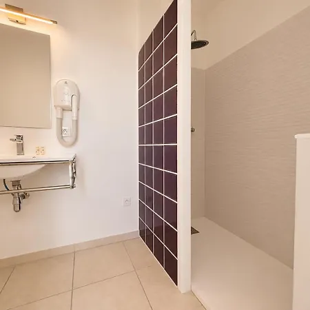 Les 3 Terrasses Hotel 3*