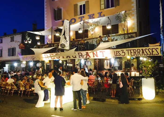 Les 3 Terrasses Отель